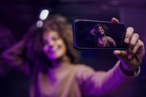 Read more about the article Jaki telefon do selfies?